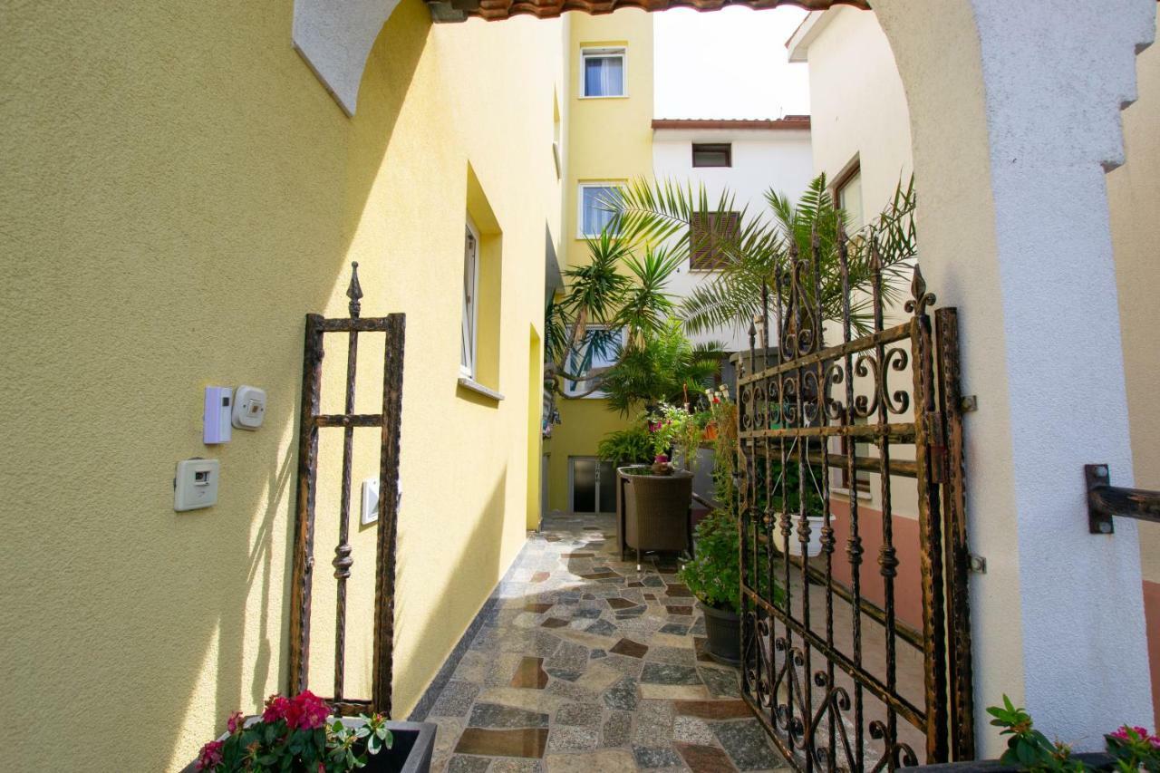 Jela Apartment 7 Πούλα Εξωτερικό φωτογραφία